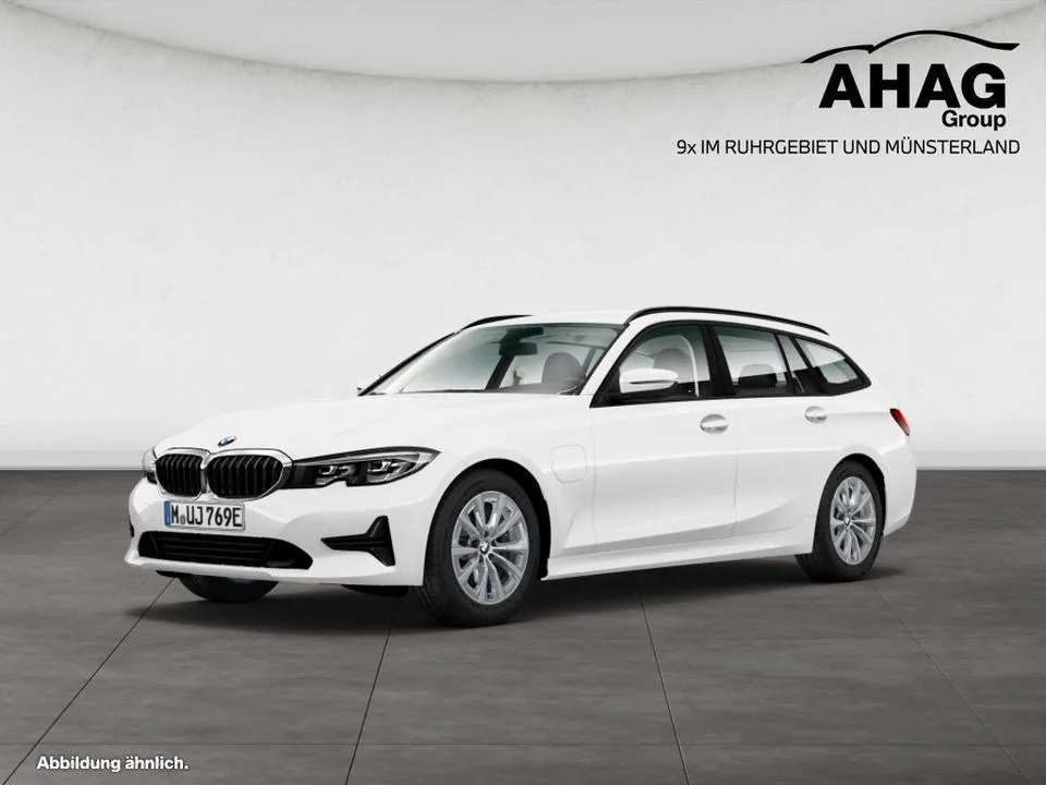 BMW 330E