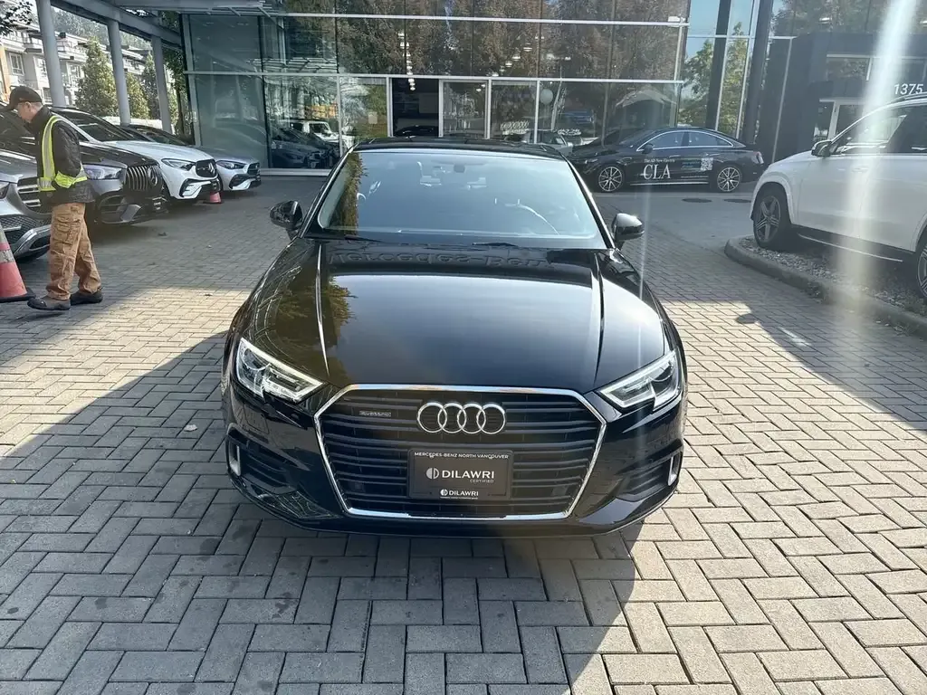 Audi A3 2018 photo 3