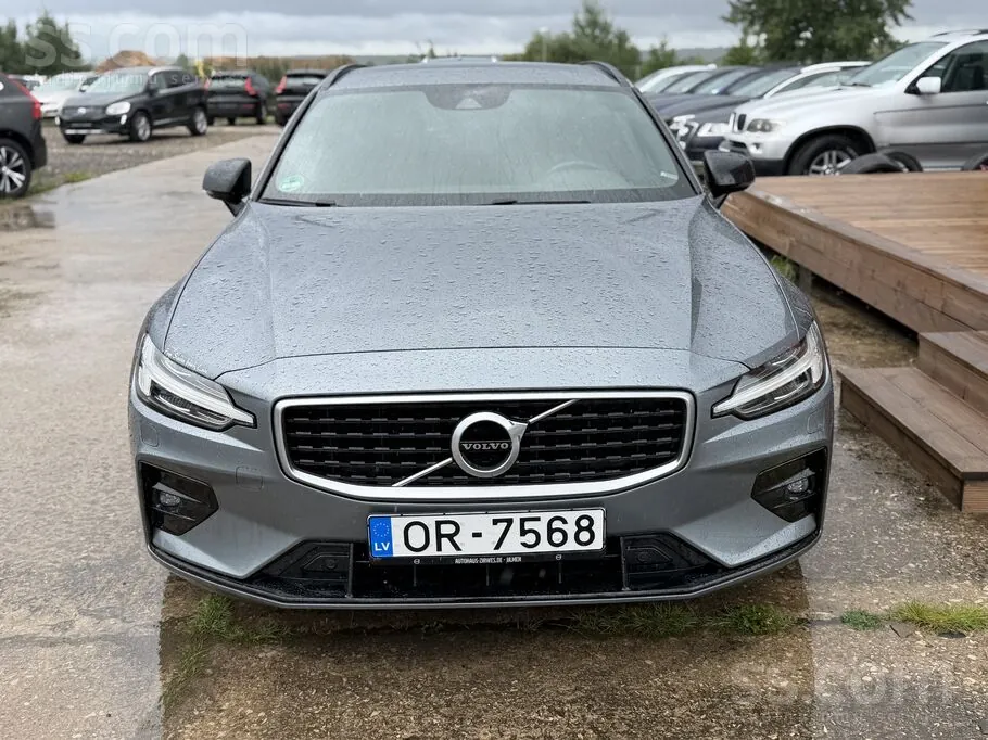 Volvo V60 2020 photo 2