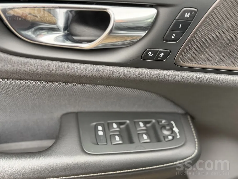 Volvo V60 2020 photo 5
