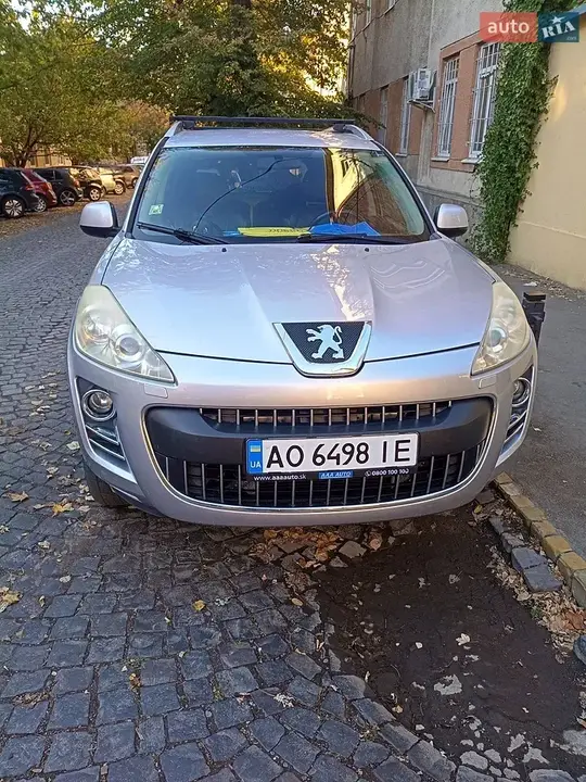 Peugeot 4007