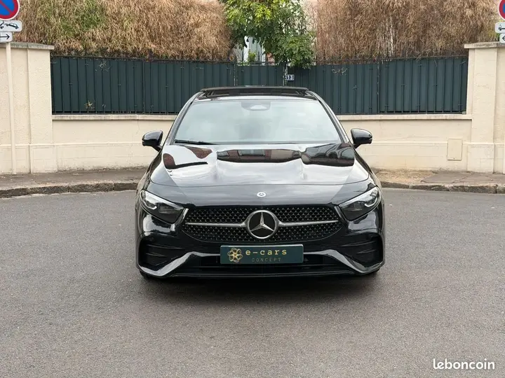 Mercedes-Benz A-Class 2023 photo 2