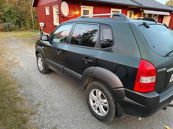 Hyundai Tucson 2006 photo 2