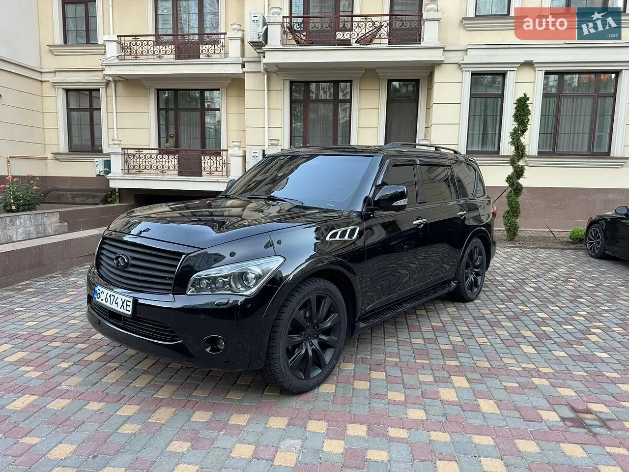 Infiniti Qx80