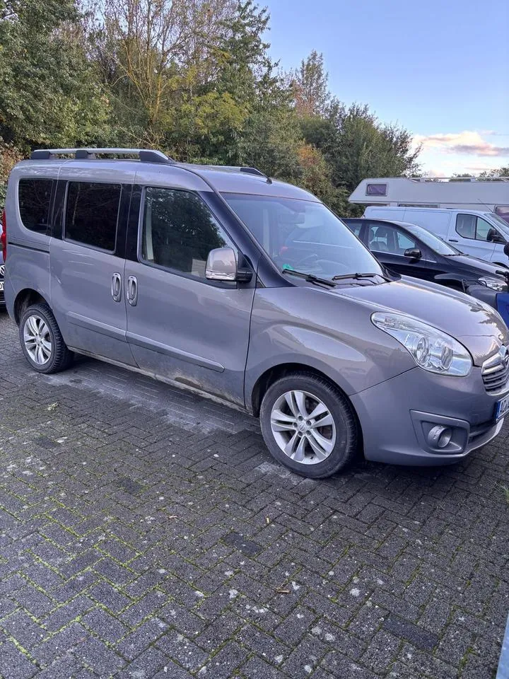 Opel Combo Tour