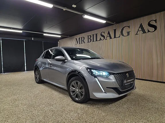 Peugeot 208 2021 photo 2