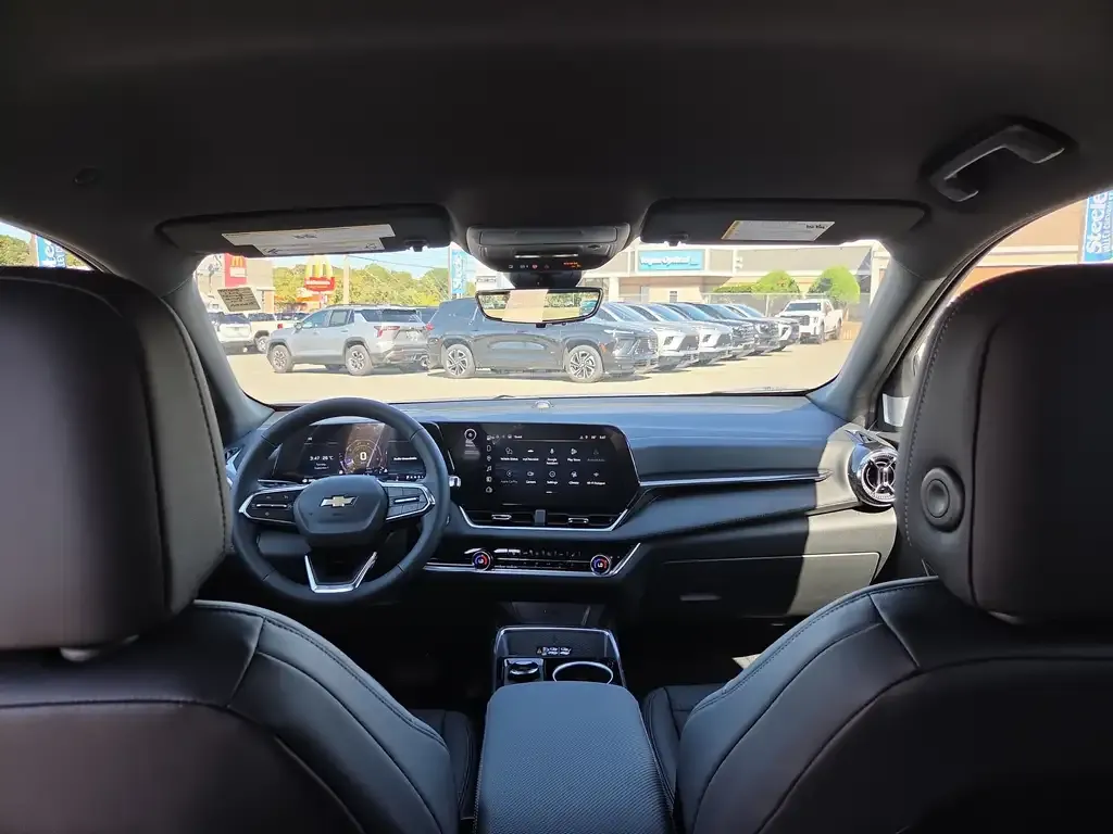 Chevrolet Equinox 2027 photo 3
