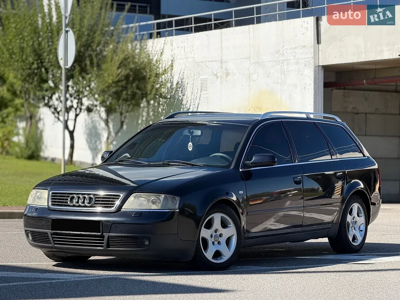 Audi A6 2000 photo 4