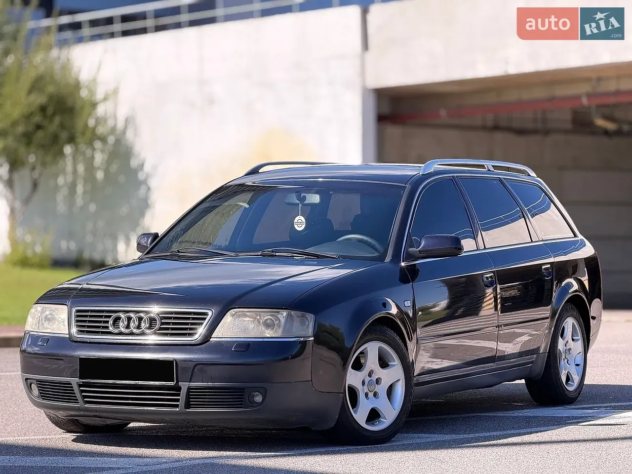 Audi A6 2000 photo 2