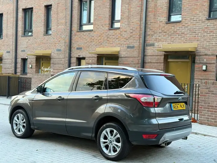 Ford Kuga 2017 photo 5