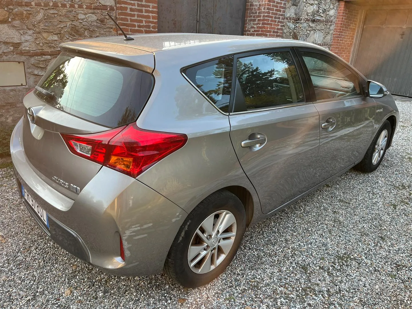 Toyota Auris 2013 photo 4