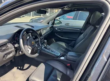 Porsche Macan 2021 photo 2