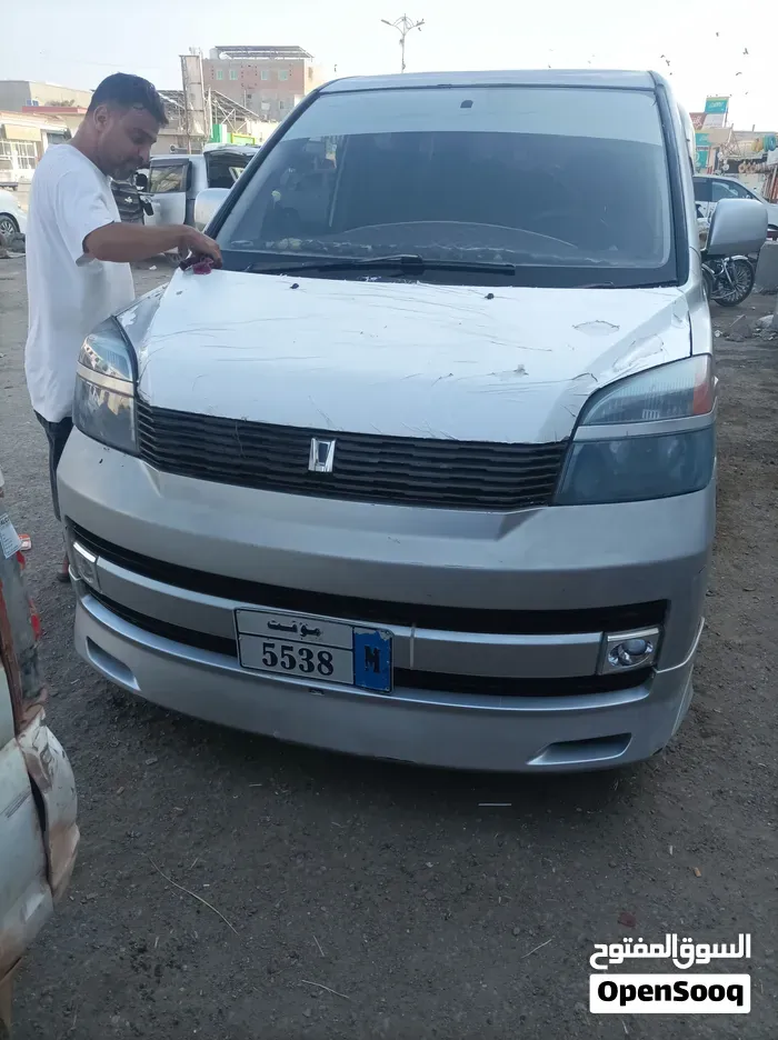 Toyota Other 2004 photo 2