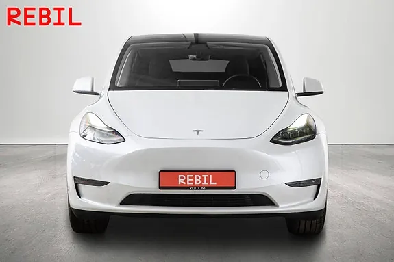 Tesla Model Y 2023 photo 3