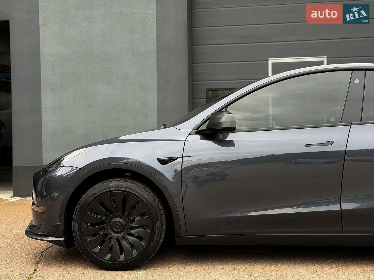 Tesla Model Y 2021 photo 5