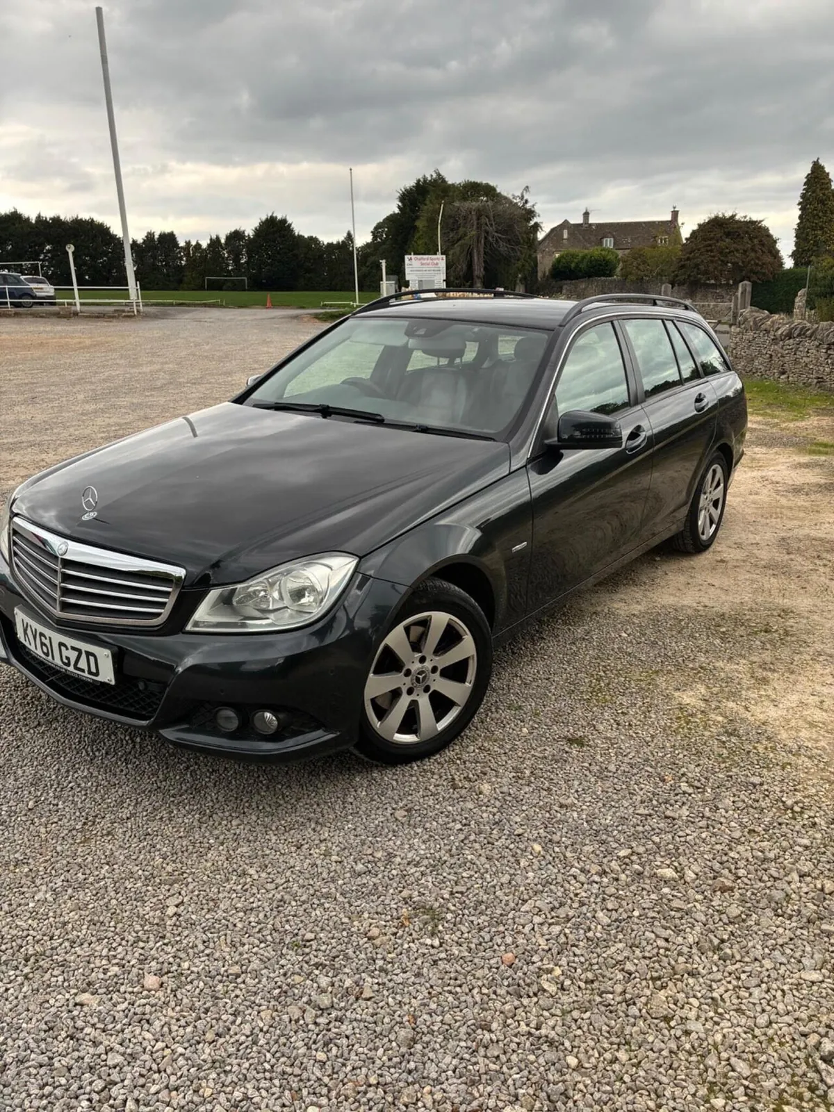 Mercedes-Benz C-Class 2011 photo 2