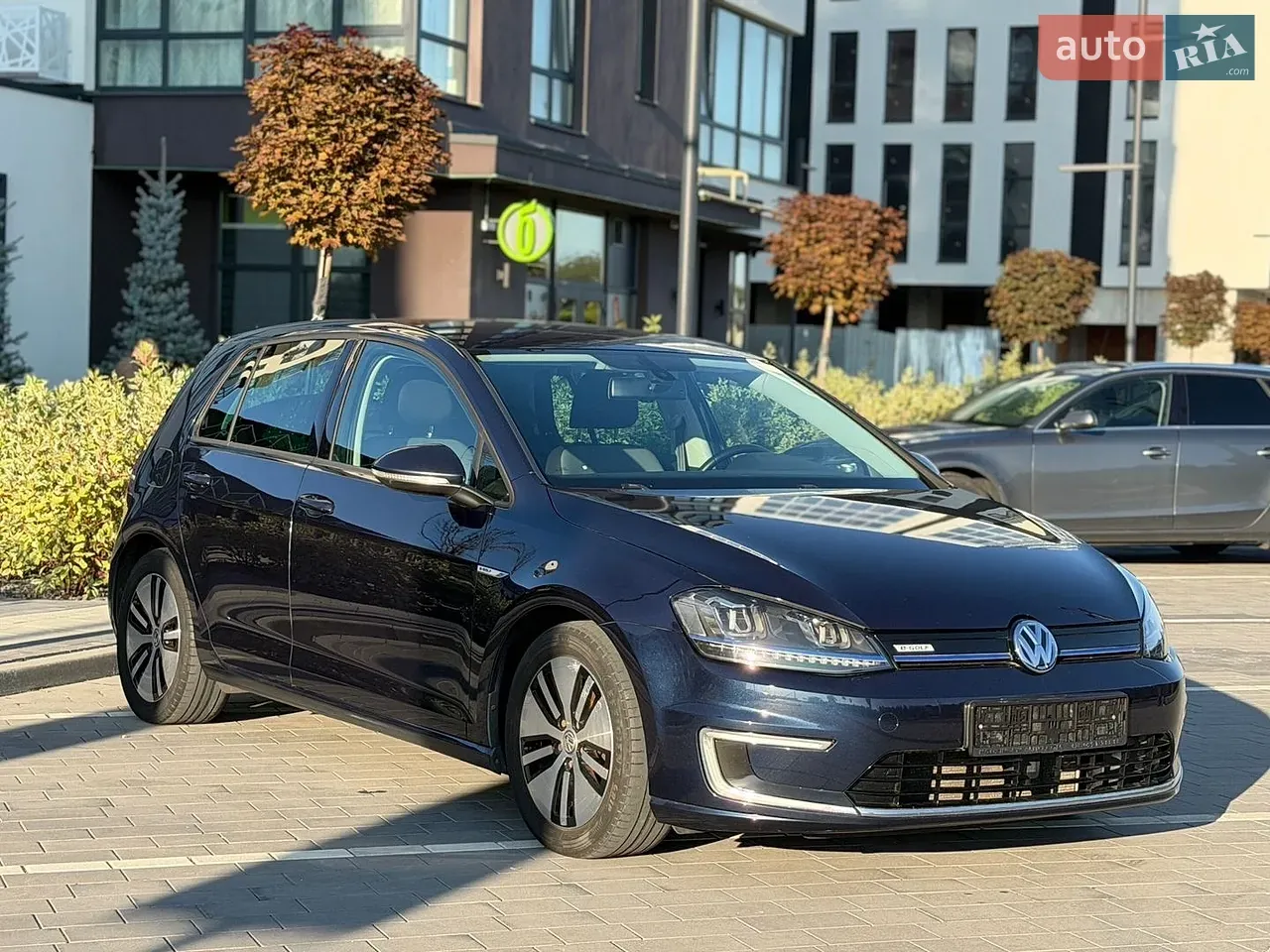 Volkswagen E-Golf 2015 photo 3
