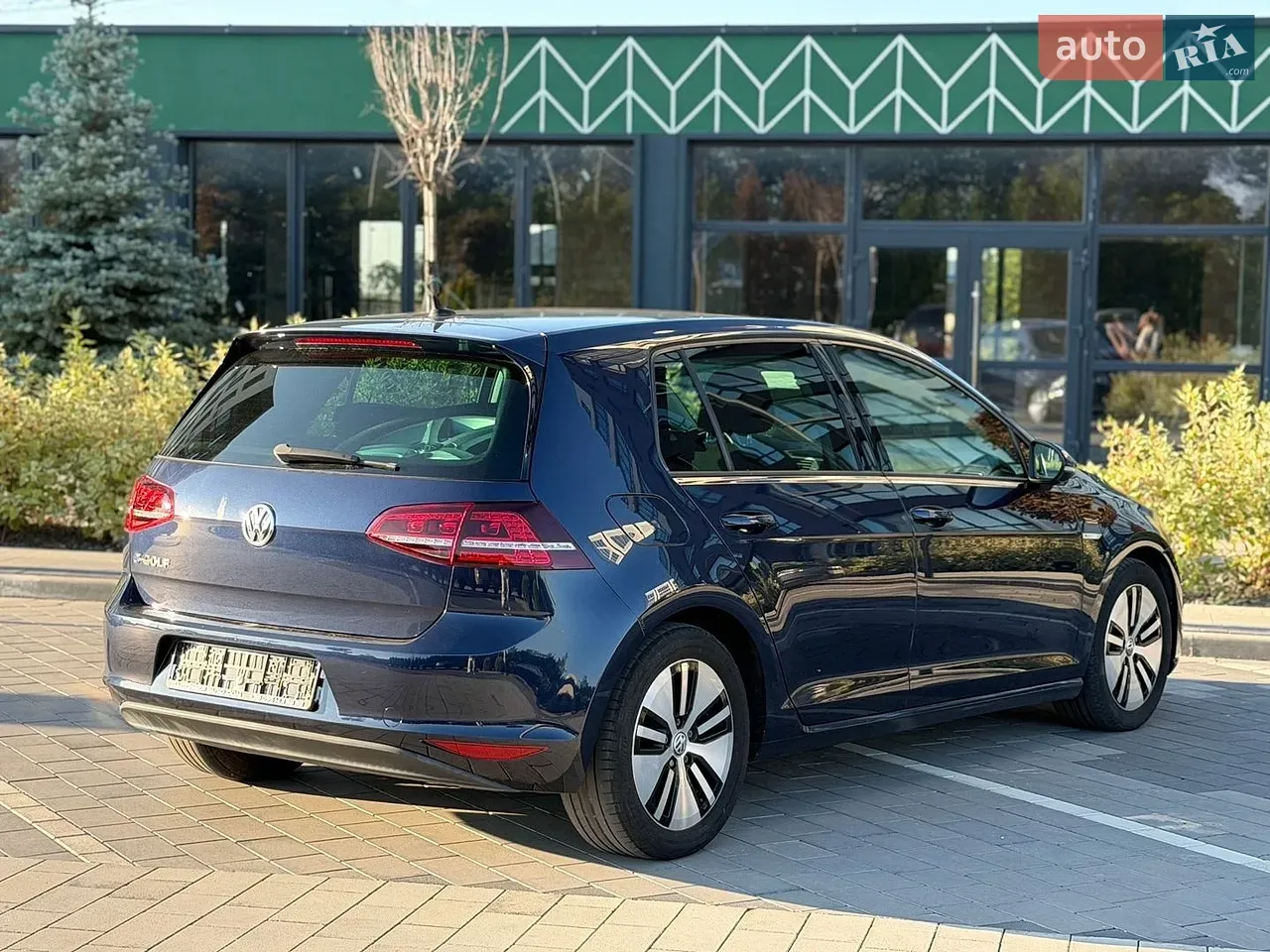 Volkswagen E-Golf 2015 photo 4
