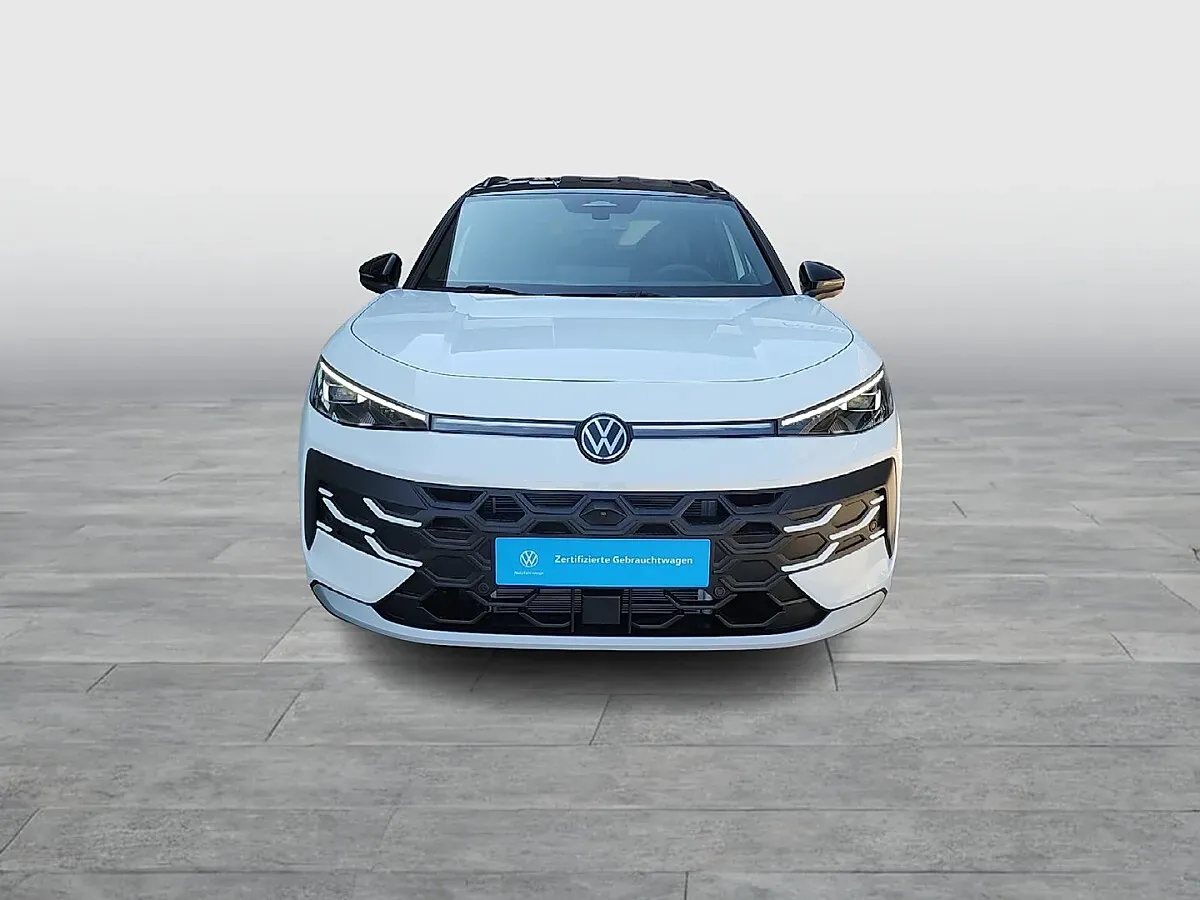 Volkswagen T-Roc 2026 photo 2