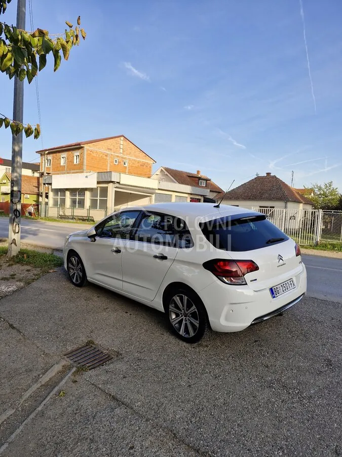 Citroen C4 2016 photo 5