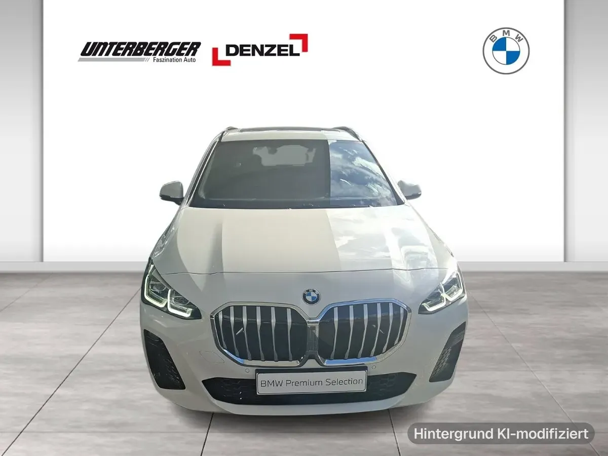 BMW 2 Series 2023 photo 2