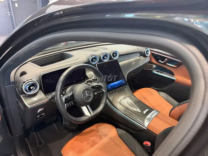 Mercedes-Benz Glc 300 2024 photo 4