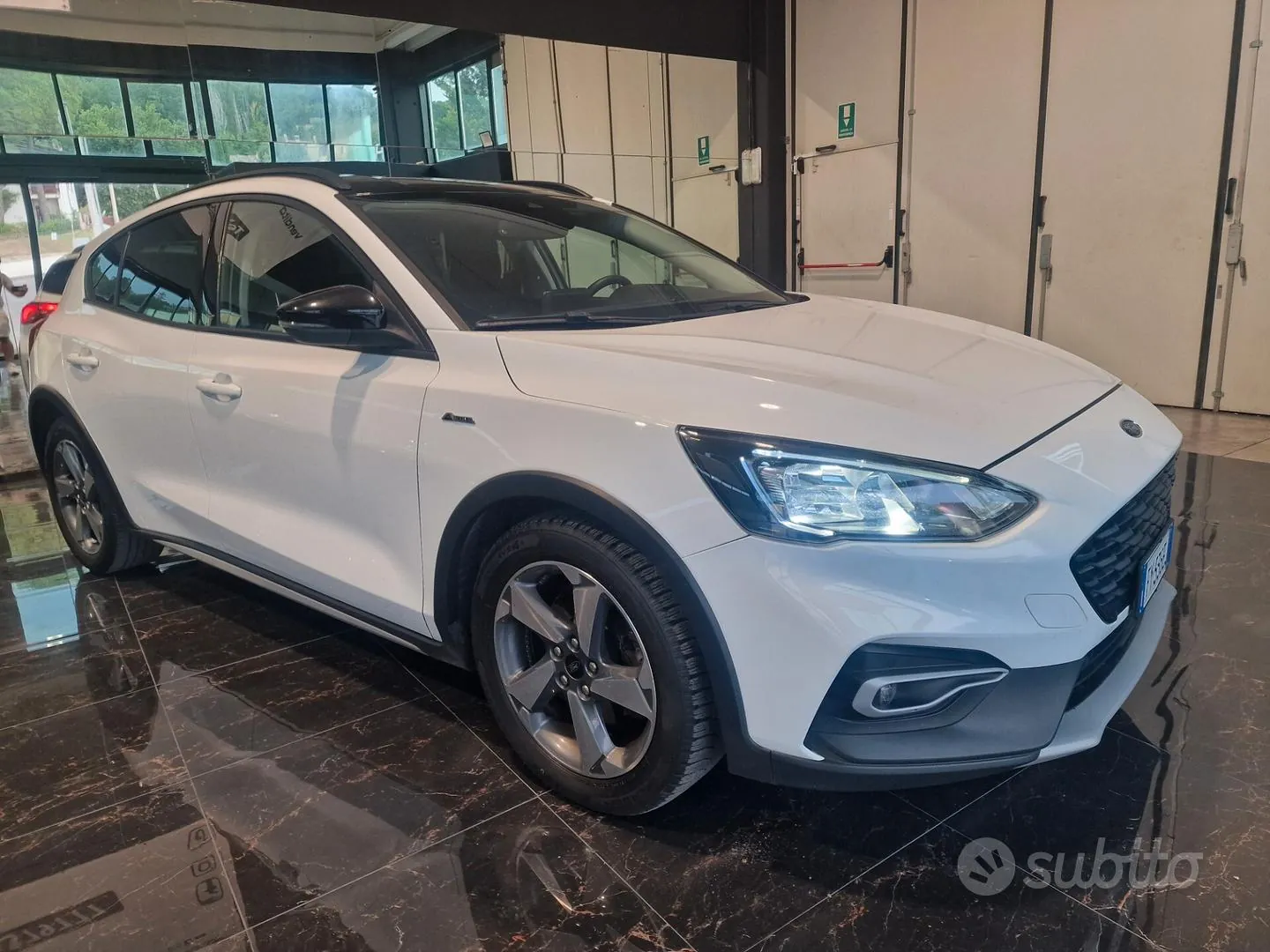 Ford Focus 2019 photo 2