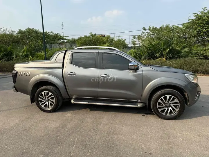 Nissan Navara 2015 photo 5
