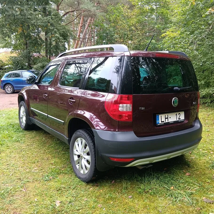 Skoda Yeti 2012 photo 4