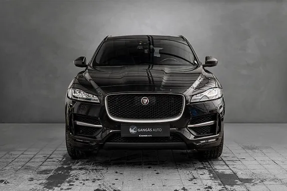 Jaguar F-Pace 2018 photo 3