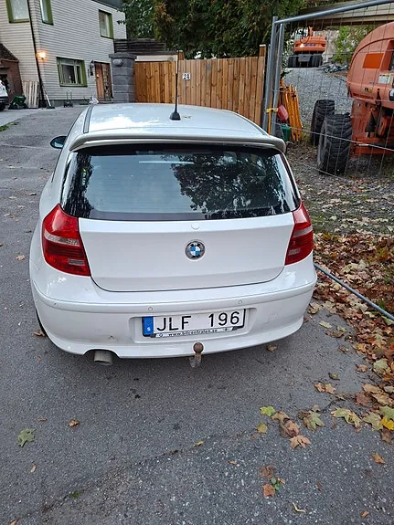 BMW 118D 2008 photo 3