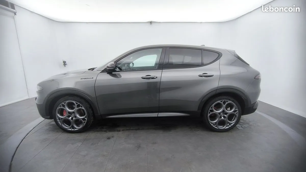 Alfa Romeo Tonale 2022 photo 2