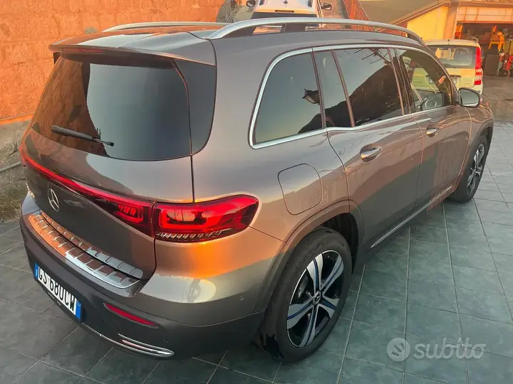 Mercedes-Benz Eqb 2023 photo 2