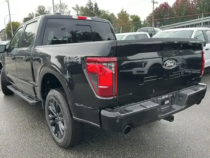 Ford F-150 2026 photo 3
