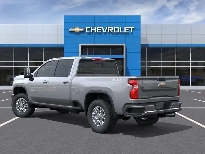 Chevrolet Silverado 3500Hd 2026 photo 3