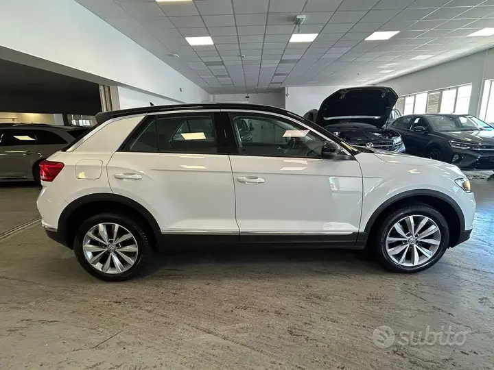 Volkswagen T-Roc 2019 photo 3