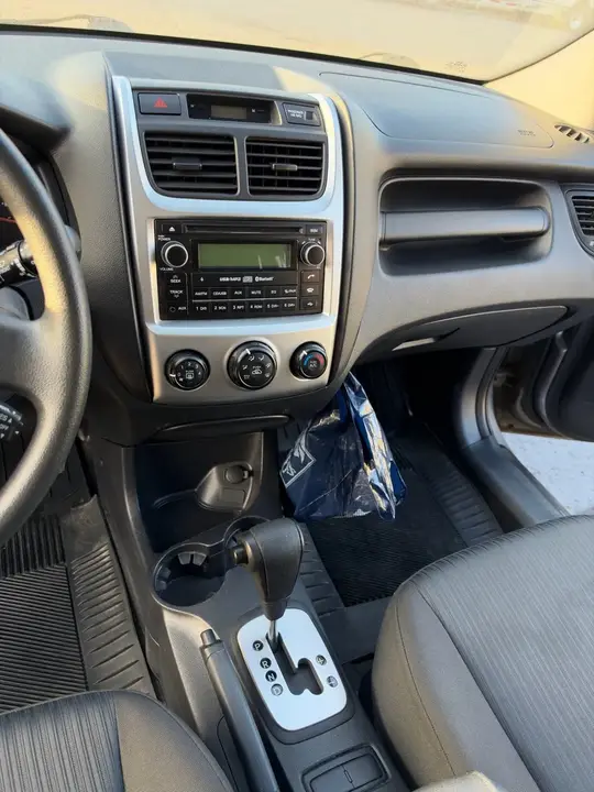 Kia Sportage 2009 photo 2