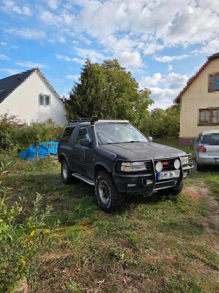 Opel Frontera