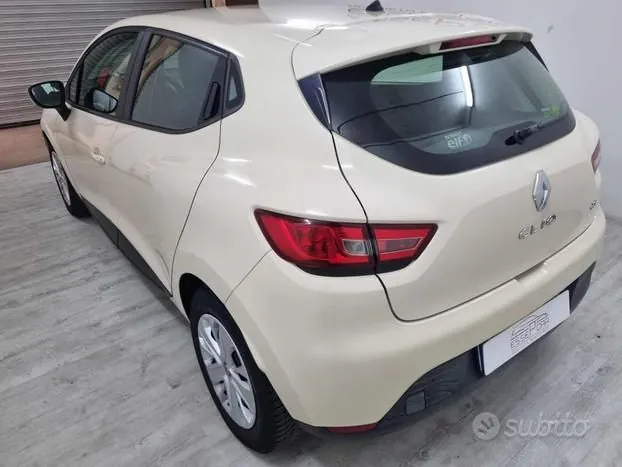 Renault Clio 2015 photo 3