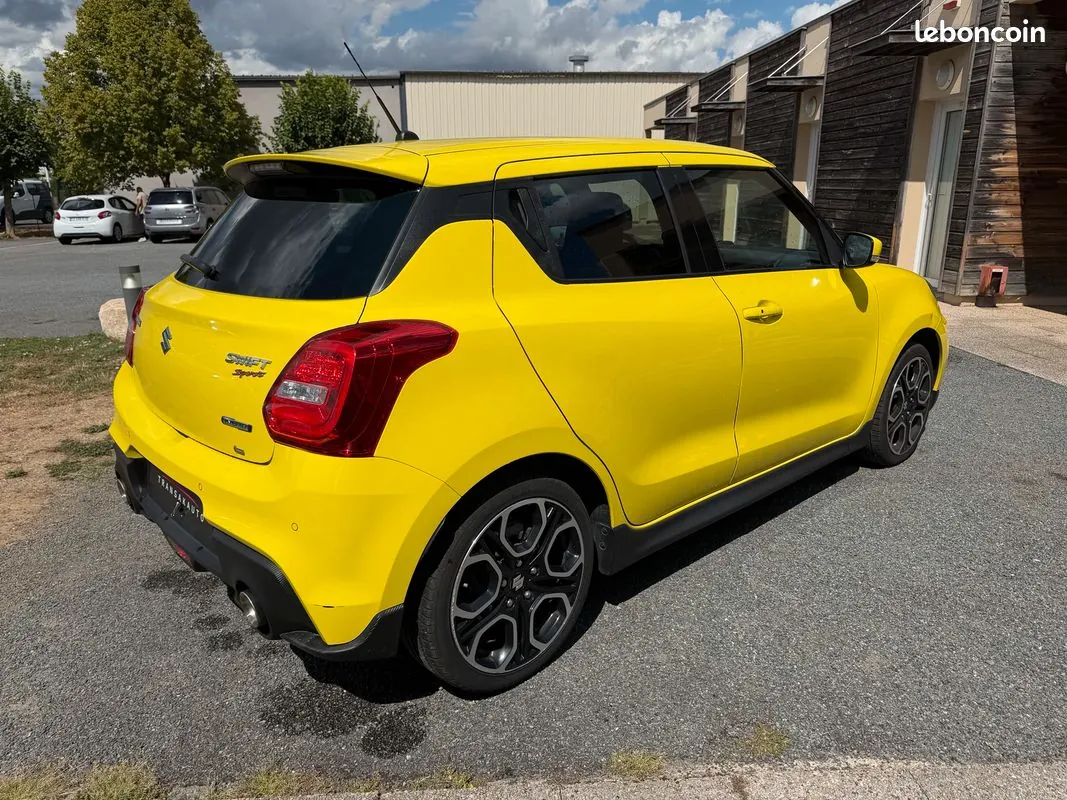 Suzuki Swift 2022 photo 5