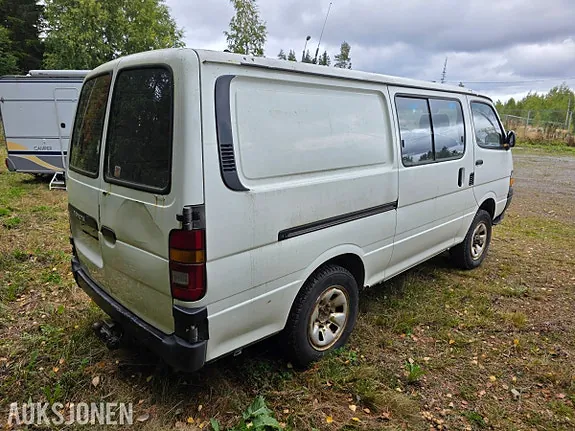 Toyota Hiace 1995 photo 5