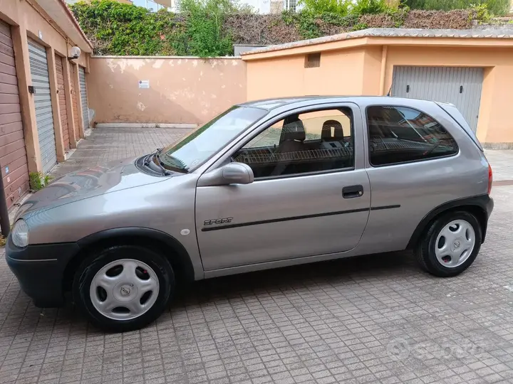 Opel Corsa 1994 photo 2
