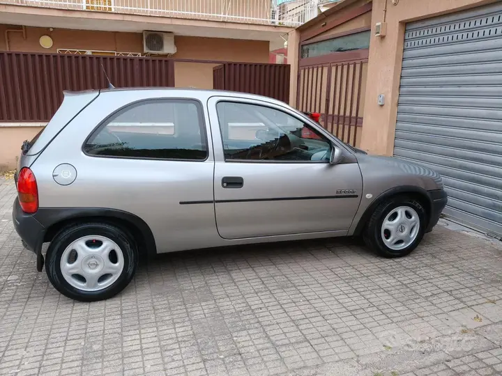Opel Corsa 1994 photo 3