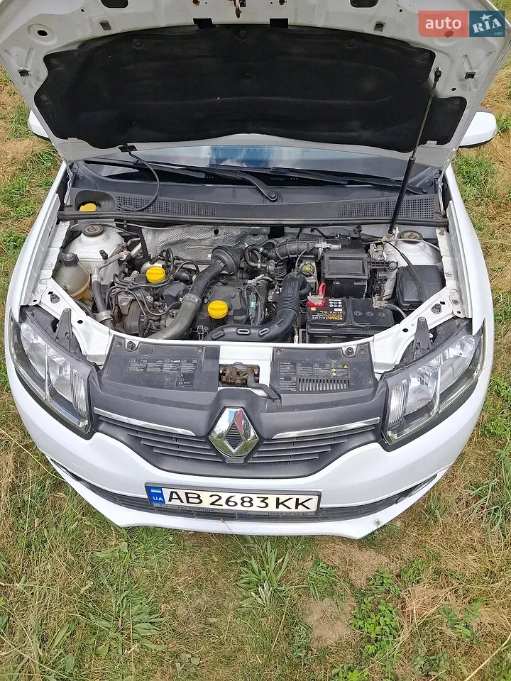 Renault Logan 2013 photo 3