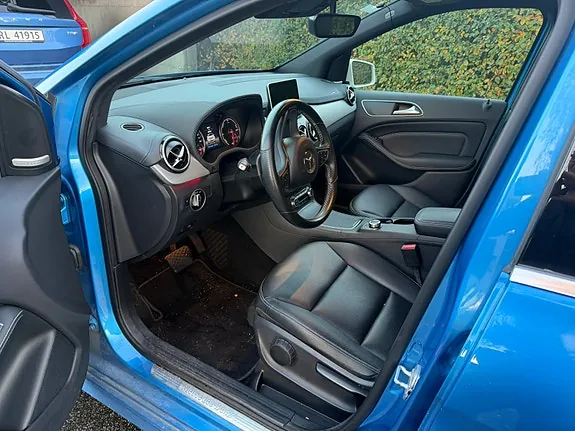 Mercedes-Benz B-Electric 2015 photo 4