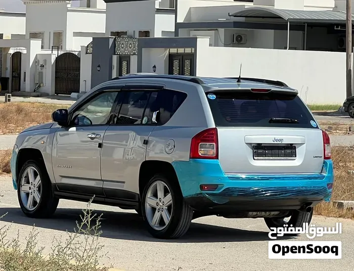 Jeep Compass 2012 photo 3