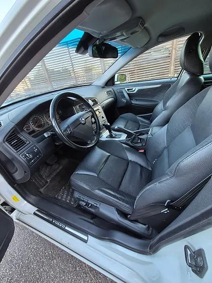 Volvo V70 2006 photo 5