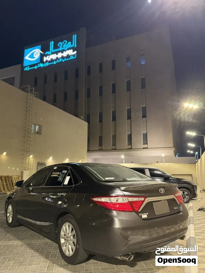 Toyota Camry 2017 photo 2
