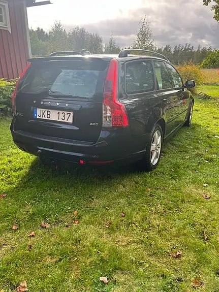 Volvo V50