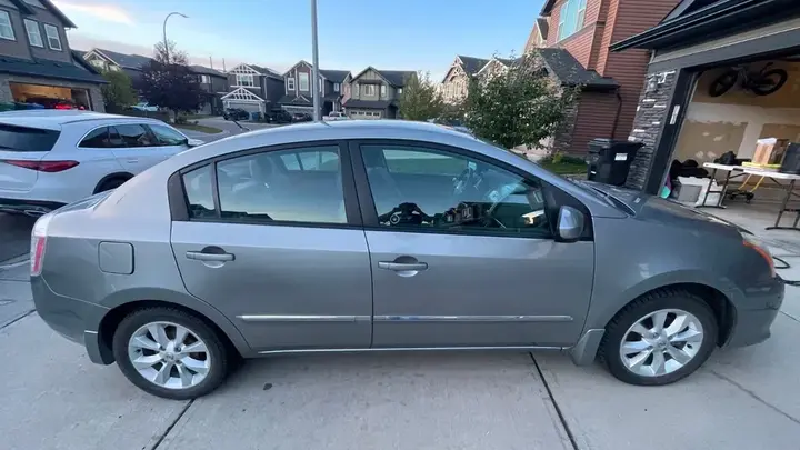 Nissan Sentra 2010 photo 3